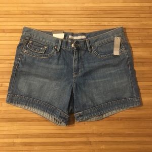 NWT! Old Navy jean shorts